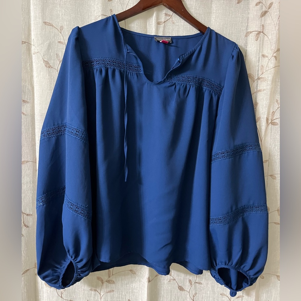 Vince Camuto Royal Blue Blouse with Lace Accents Size Large